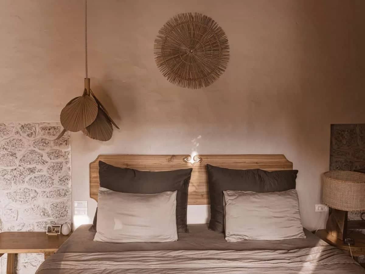 Hinaki Dated Palm Leaves Pendant Light - Rowabi