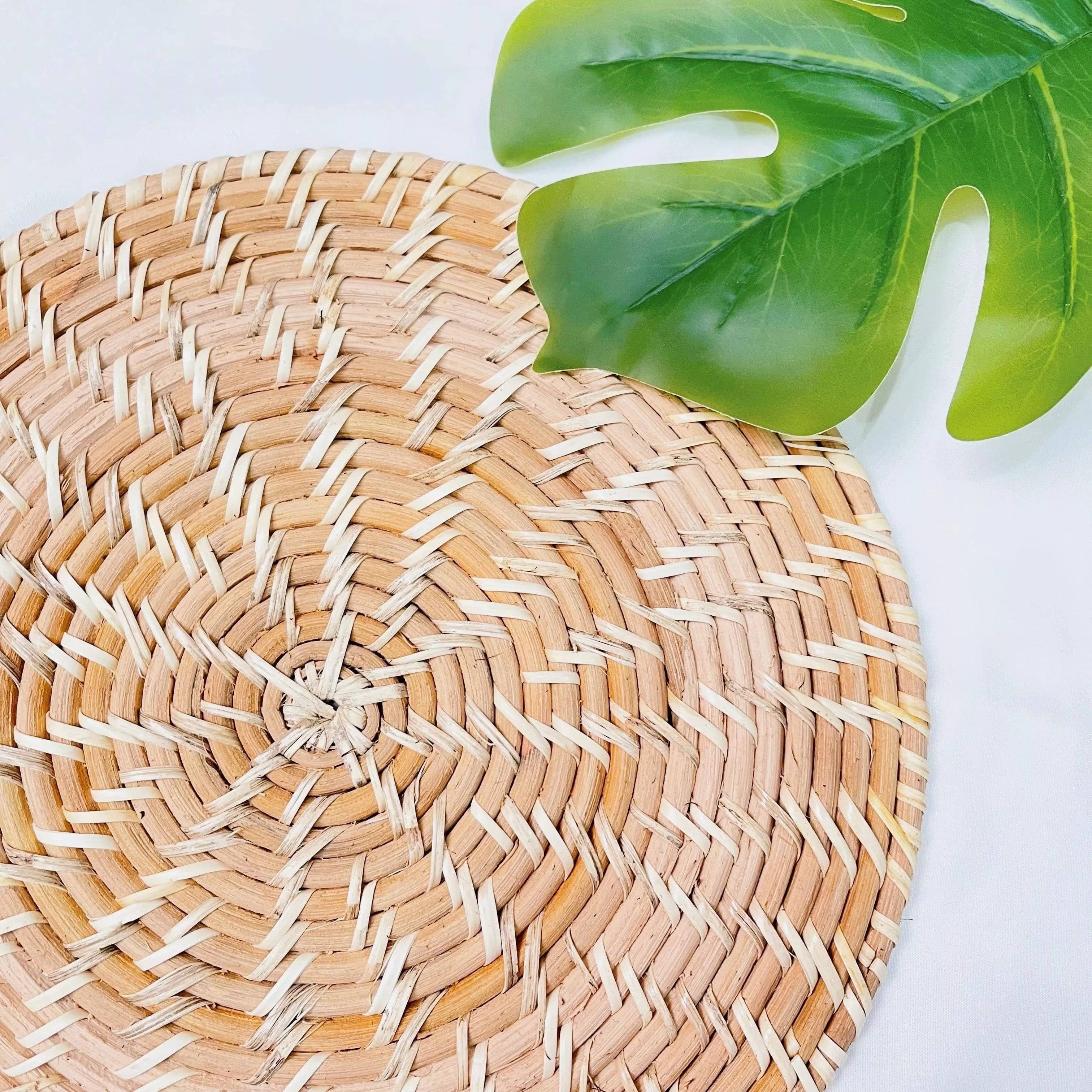 Tata Round Rattan Placemat - Rowabi