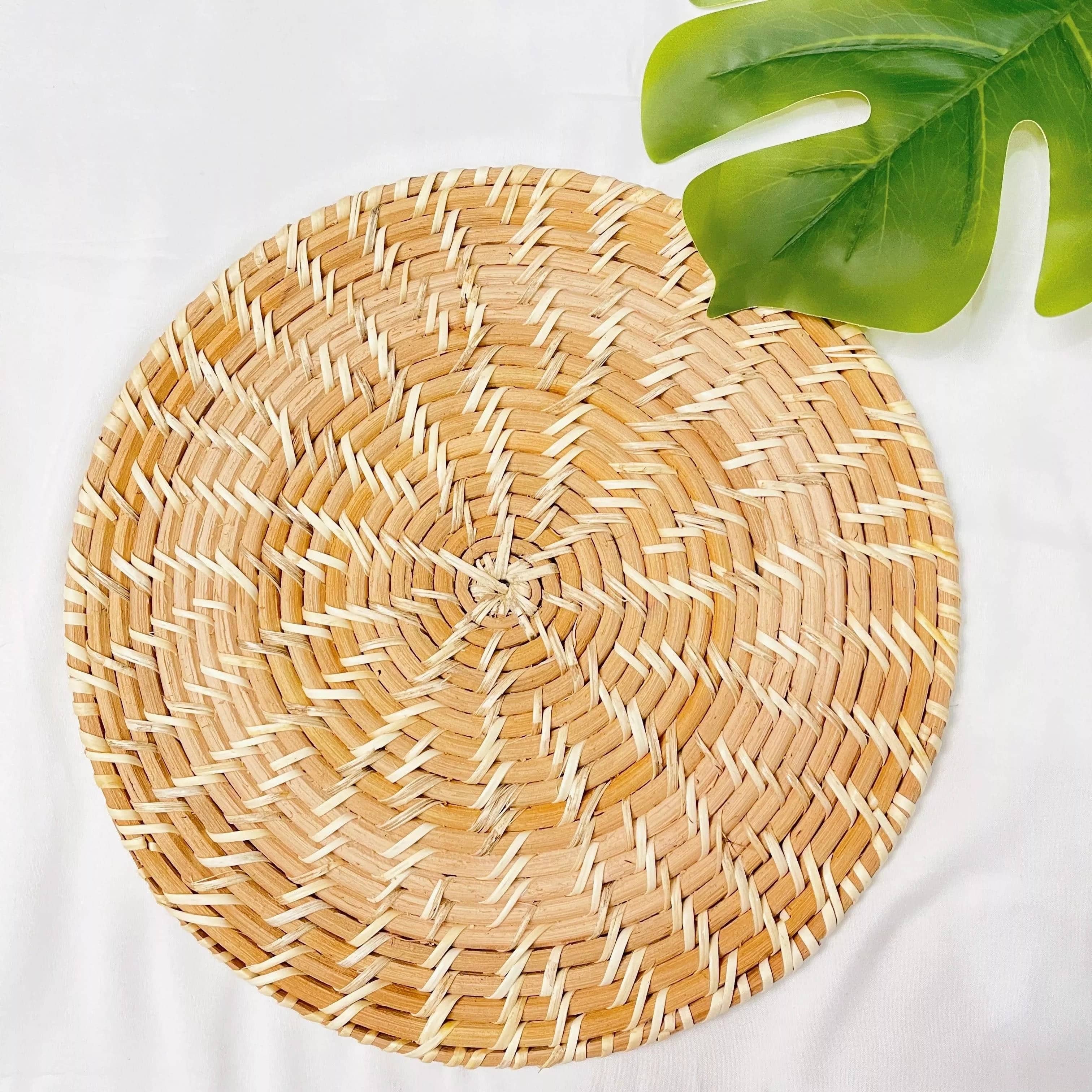 Tata Round Rattan Placemat - Rowabi
