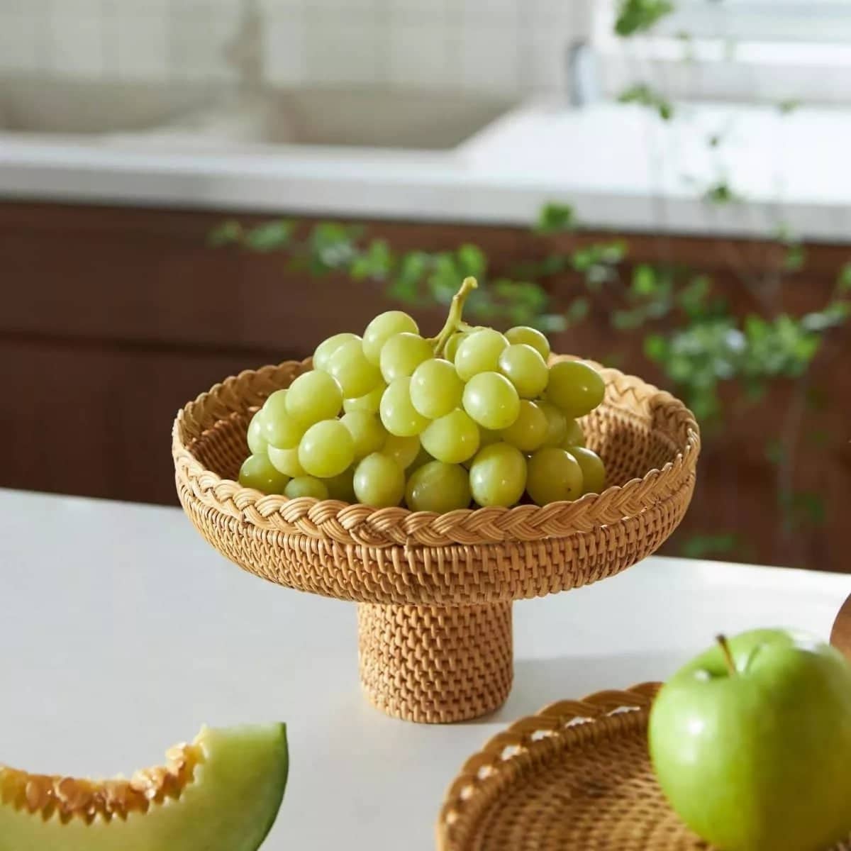 Zahara Round Rattan Tray - Rowabi