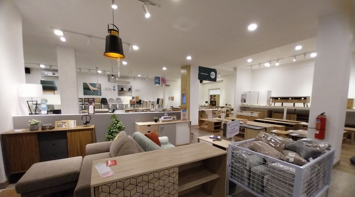 lighting stores near me