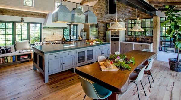 rustic modern farmhouse kitchen