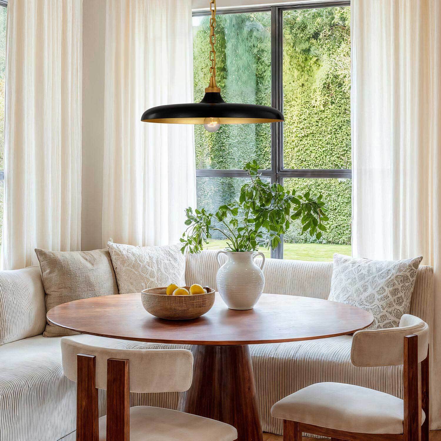 raven dining nook